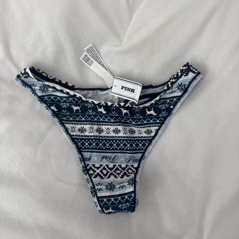 PINK Victoria's Secret Patterned Underwear - Navy and White